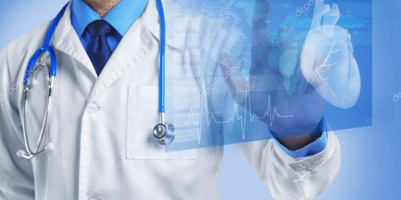 depositphotos_128659374-stock-photo-cardiologist-working-with-virtual-screen depositphotos_128659374-stock-photo-cardiologist-working-with-virtual-screen